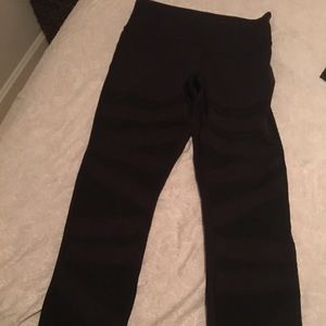 Lulu workout pants
